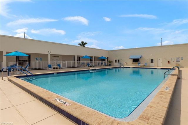 1279 Hazeltine DR, Fort Myers, FL 33919