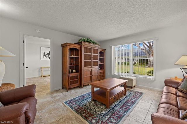 1279 Hazeltine DR, Fort Myers, FL 33919