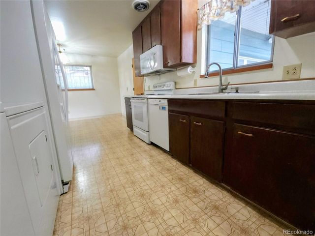 13473 E Dakota Ave E, Aurora, CO 80012