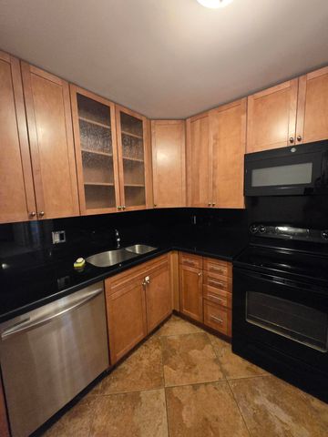 2500 Parkview Drive 412, Hallandale Beach, FL 33009