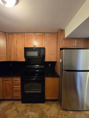 2500 Parkview Drive 412, Hallandale Beach, FL 33009