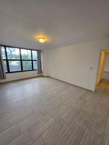 2500 Parkview Drive 412, Hallandale Beach, FL 33009