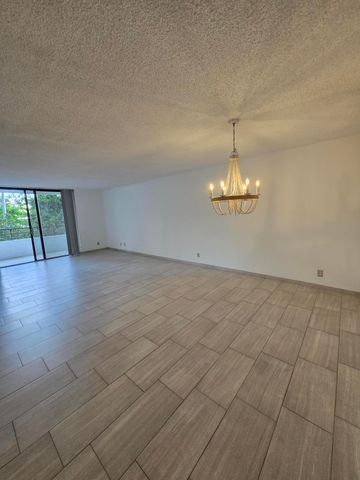 2500 Parkview Drive 412, Hallandale Beach, FL 33009