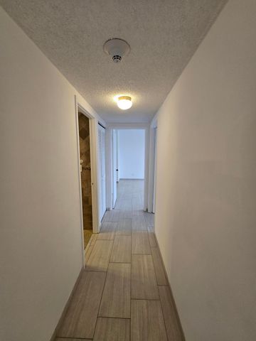 2500 Parkview Drive 412, Hallandale Beach, FL 33009