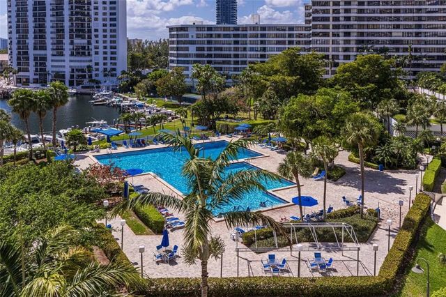 2500 Parkview Drive 412, Hallandale Beach, FL 33009