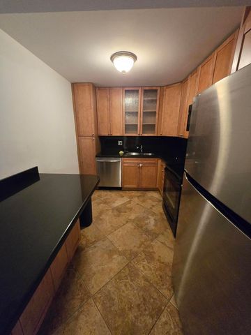 2500 Parkview Drive 412, Hallandale Beach, FL 33009