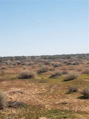 9 Pipeline Road, Boron, CA 93516