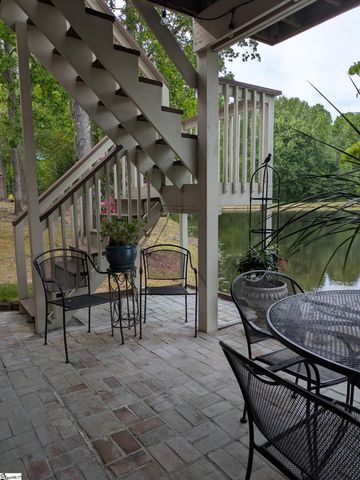 11 Spring View Lane, Taylors, SC 29687