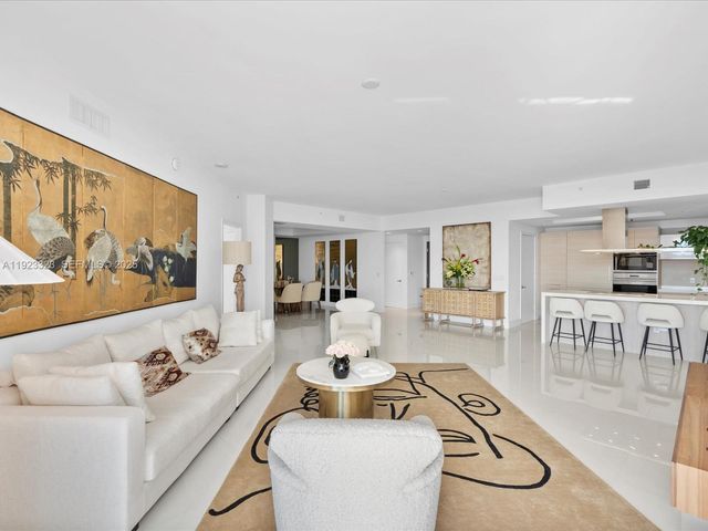 17111 Biscayne Boulevard 1104, North Miami Beach, FL 33160