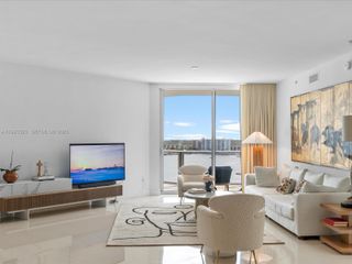 17111 Biscayne Boulevard 1104, North Miami Beach, FL 33160