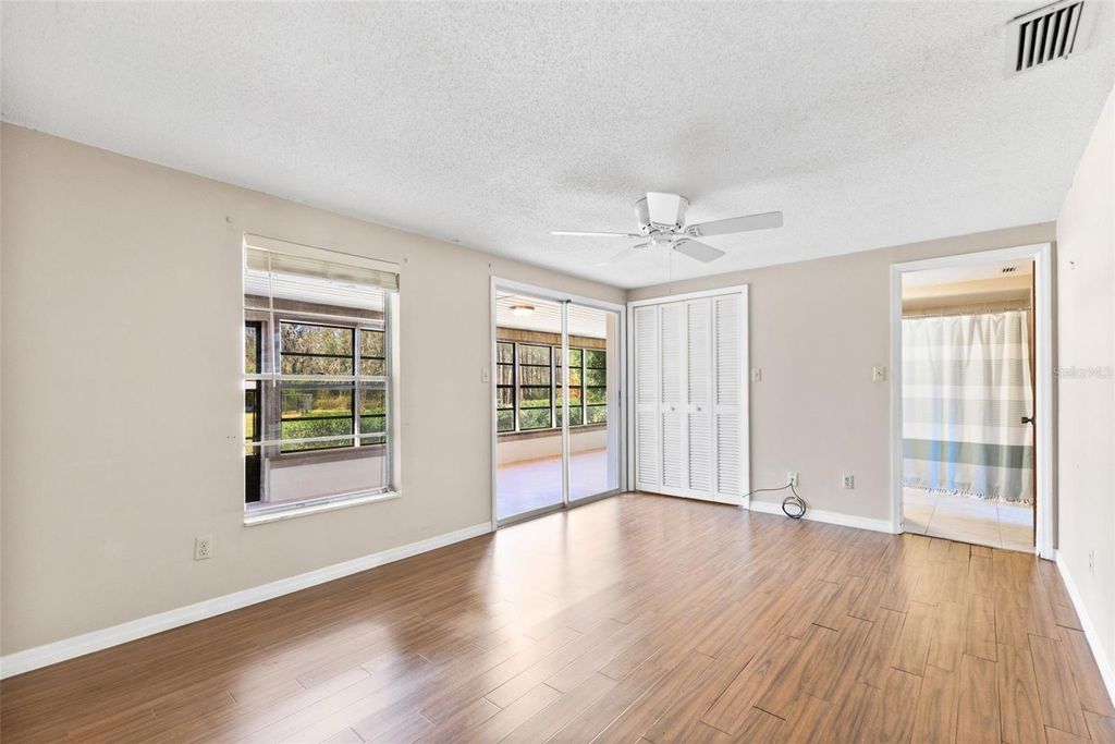 Image 15 of property listing at 1054 RANCH ROAD, Tarpon Springs, FL 34688