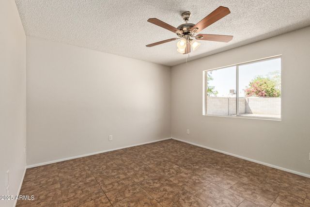 4344 E MICHELLE Drive, Phoenix, AZ 85032