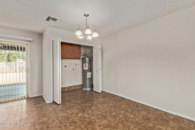 4344 E MICHELLE Drive, Phoenix, AZ 85032