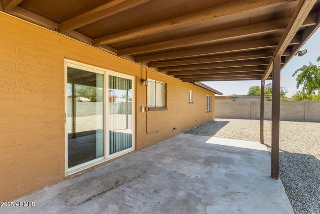4344 E MICHELLE Drive, Phoenix, AZ 85032