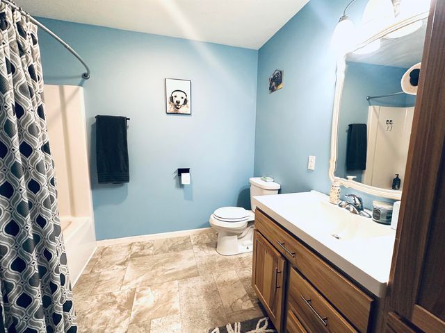 208 Russell Street, Lake City, MI 49651