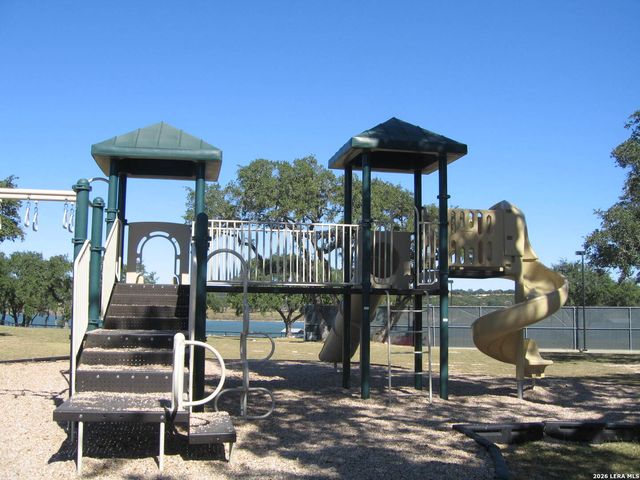 323 TOUCAN DR, Spring Branch, TX 78070