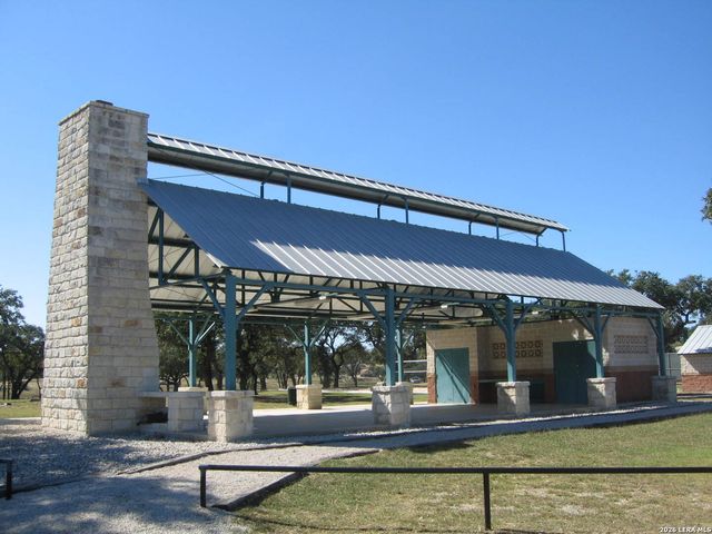 323 TOUCAN DR, Spring Branch, TX 78070