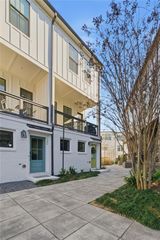 1242 Cushenberry Lane 10, Atlanta, GA 30318