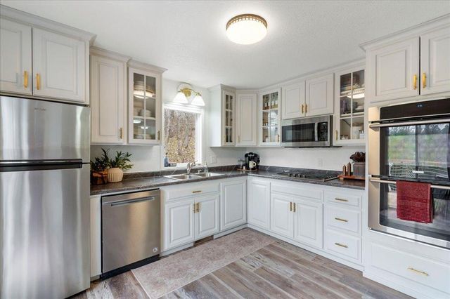 4700 Wilderness Road, Pequot Lakes, MN 56472