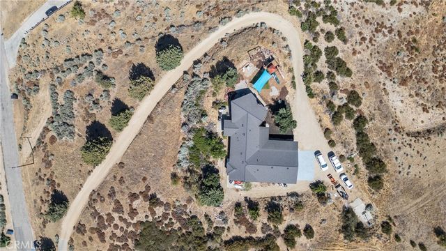 8734 Vientos, Leona Valley, CA 93551
