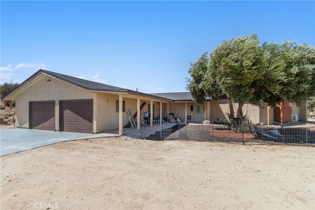 8734 Vientos, Leona Valley, CA 93551