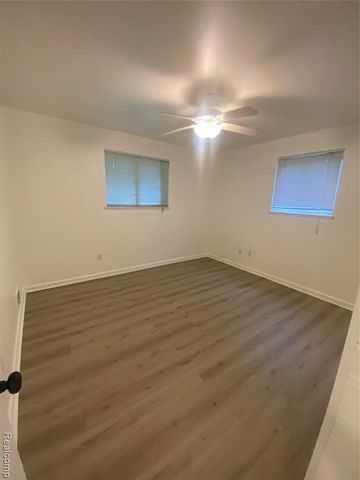 35691 Fairchild Street, Westland, MI 48186
