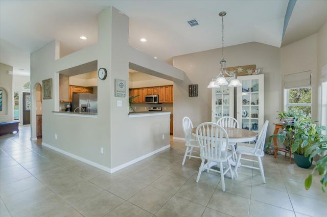 10 Caliche CT, Wimberley, TX 78676