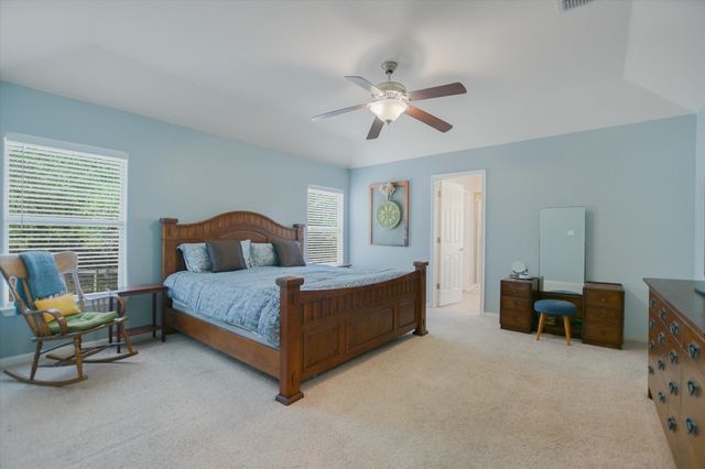 10 Caliche CT, Wimberley, TX 78676