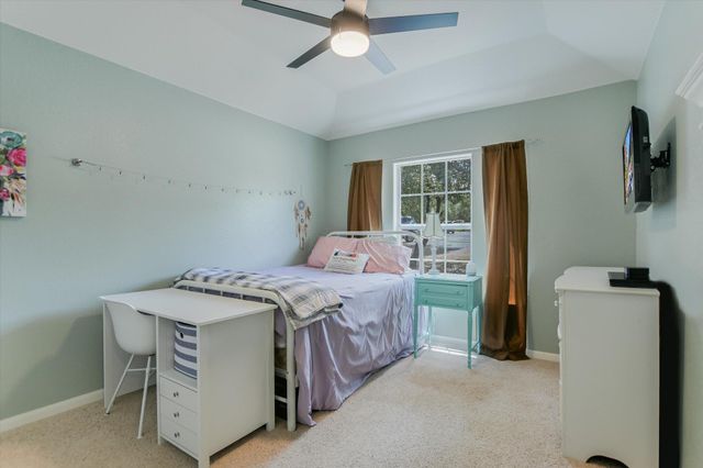 10 Caliche CT, Wimberley, TX 78676