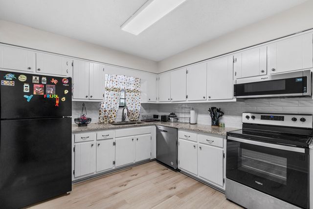 4113 Village Drive, Cohutta, GA 30710