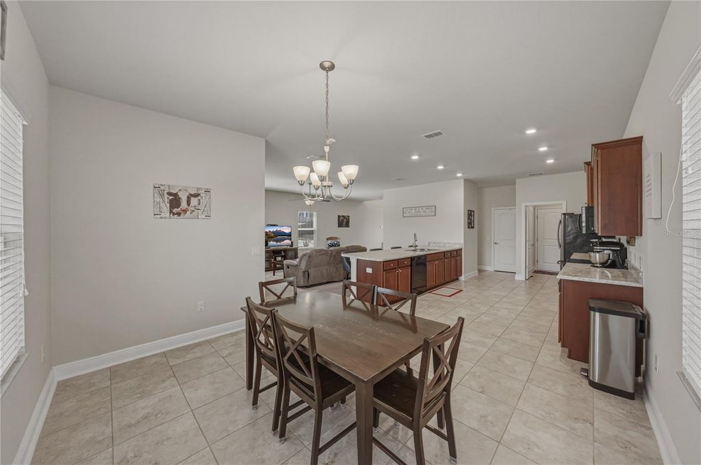 Image 30 of property listing at 4734 LATHLOA LOOP, Lakeland, FL 33811