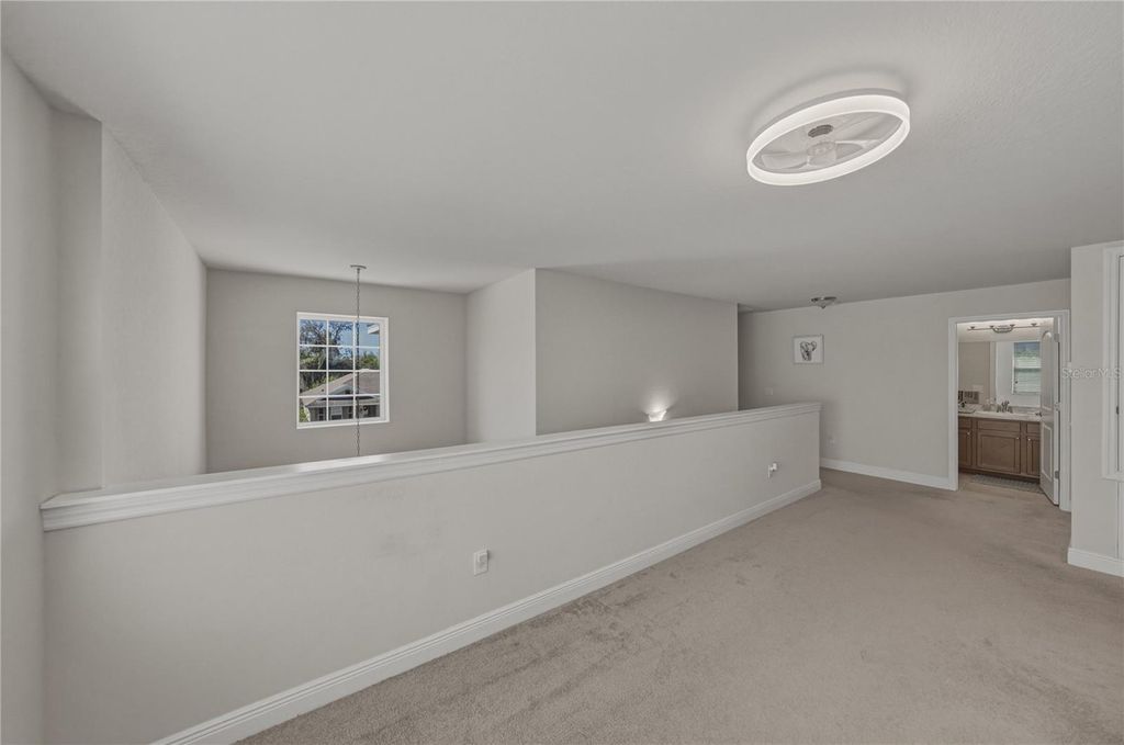 Image 35 of property listing at 4734 LATHLOA LOOP, Lakeland, FL 33811