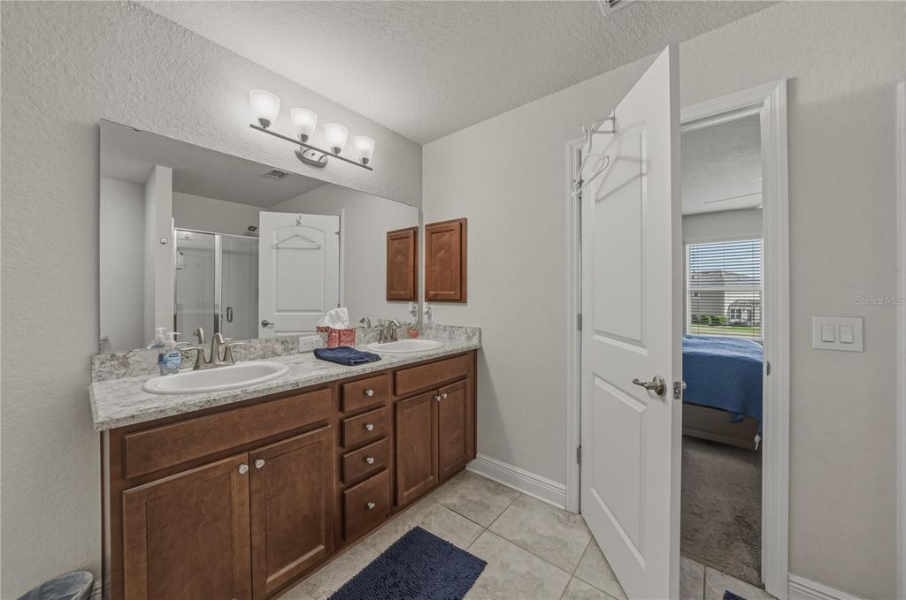 Image 52 of property listing at 4734 LATHLOA LOOP, Lakeland, FL 33811