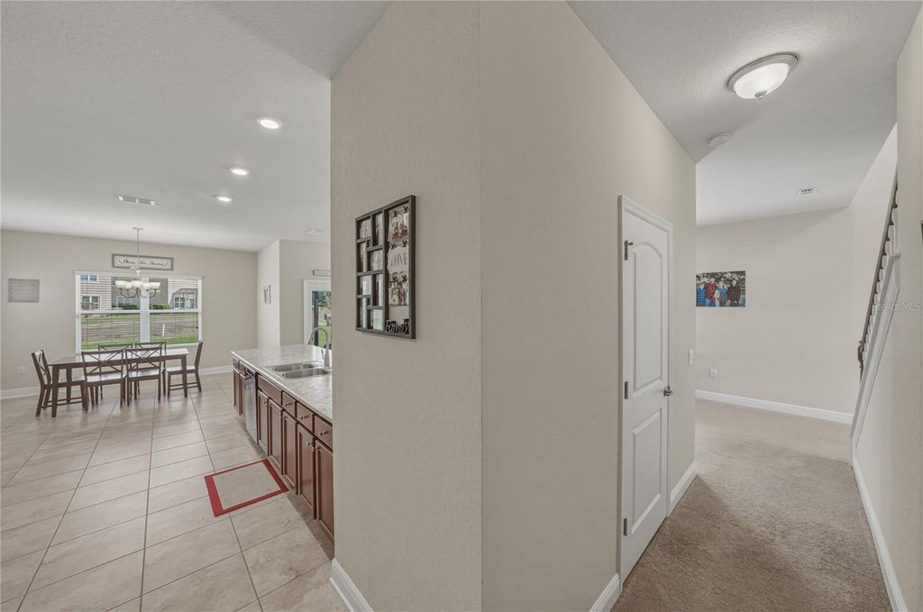 Image 9 of property listing at 4734 LATHLOA LOOP, Lakeland, FL 33811