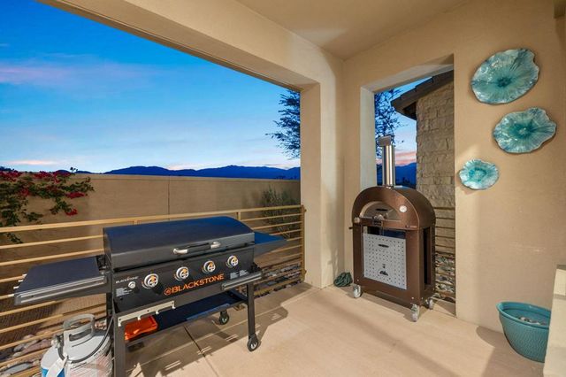 1401 Retreat Circle, Palm Desert, CA 92260