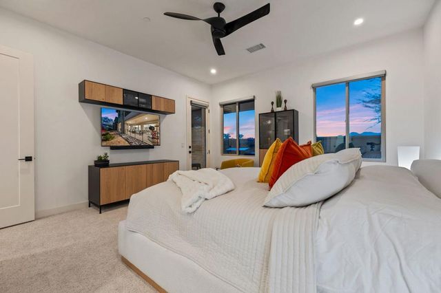 1401 Retreat Circle, Palm Desert, CA 92260