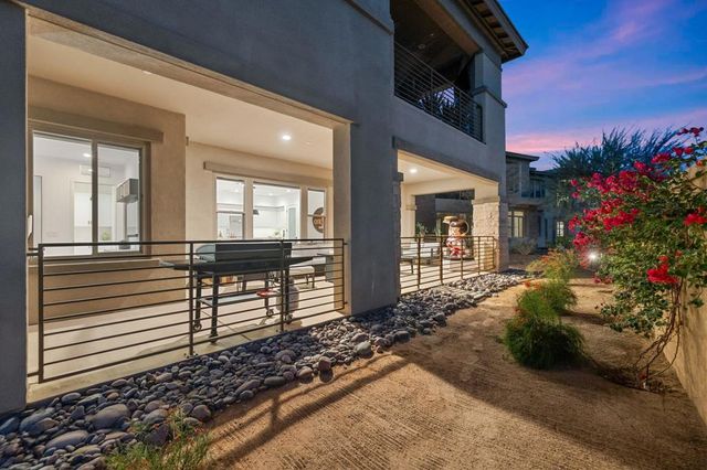 1401 Retreat Circle, Palm Desert, CA 92260