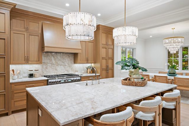 235 Forest Hill Boulevard, West Palm Beach, FL 33405