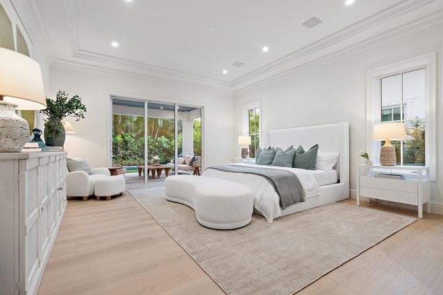 235 Forest Hill Boulevard, West Palm Beach, FL 33405