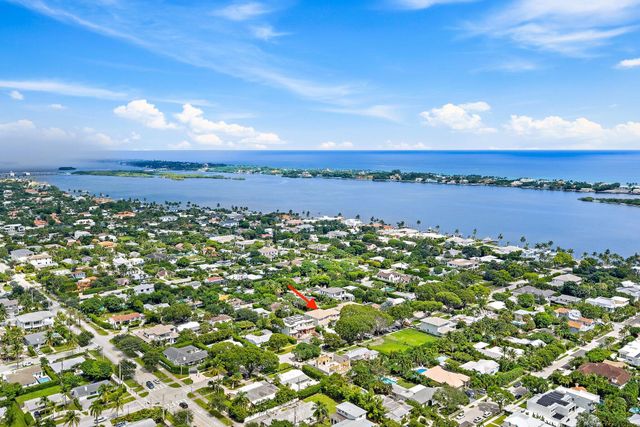 235 Forest Hill Boulevard, West Palm Beach, FL 33405