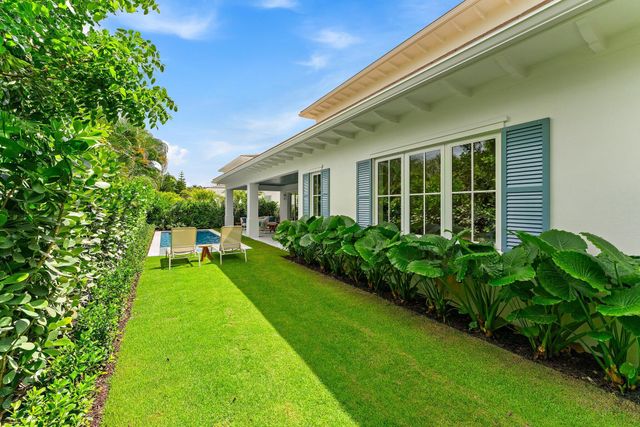 235 Forest Hill Boulevard, West Palm Beach, FL 33405
