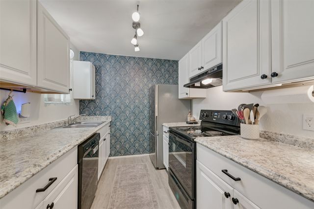 3008 Albany Drive, Mesquite, TX 75150