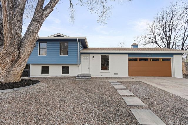 3090 S Hoyt Way, Lakewood, CO 80227