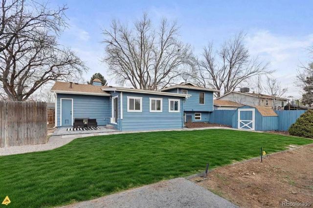 3090 S Hoyt Way, Lakewood, CO 80227