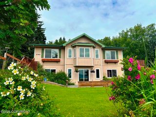 2340 E End Road, Homer, AK 99603