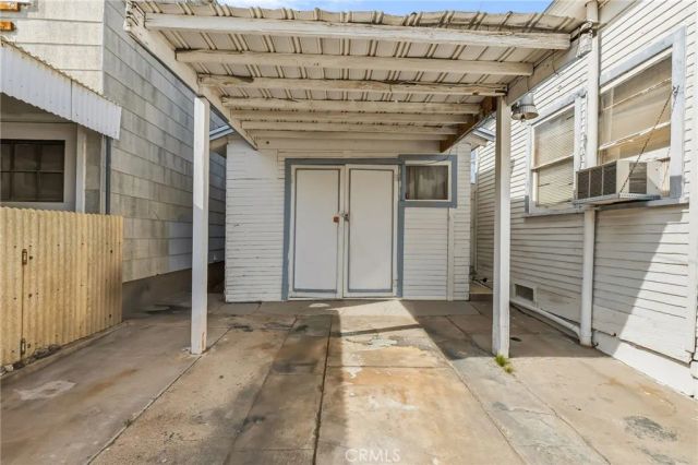 516 Palm Way, Needles, CA 92363