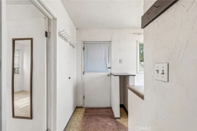 516 Palm Way, Needles, CA 92363