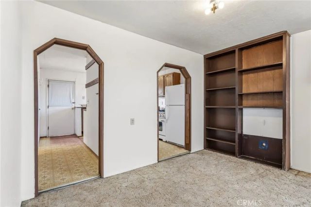 516 Palm Way, Needles, CA 92363