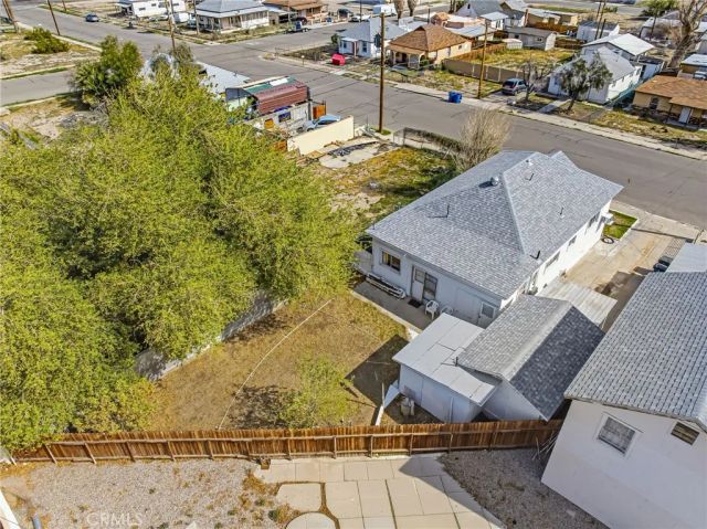 516 Palm Way, Needles, CA 92363