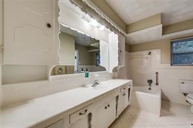 2936 Woodmere Drive, Dallas, TX 75233